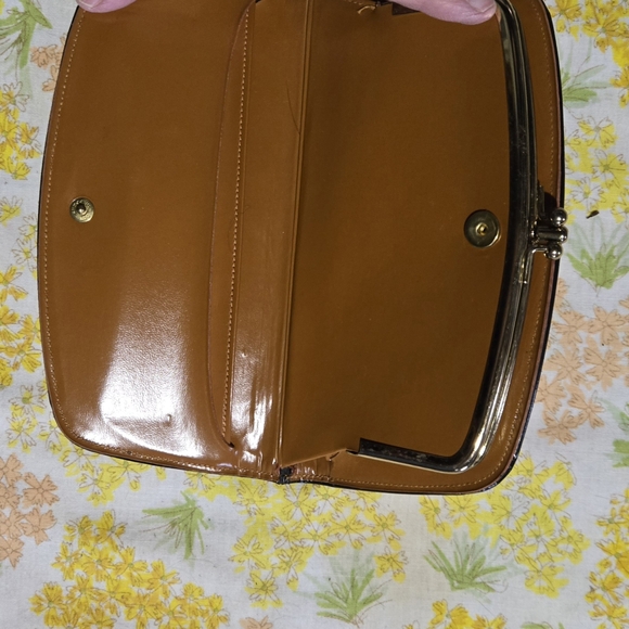 Leather wallet - Picture 4 of 6